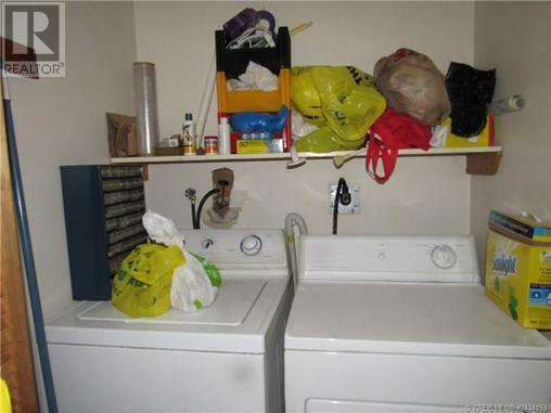 CASTLEGAR, British Columbia, V1N 4P5, CA, 3 Bedrooms Bedrooms, ,3 BathroomsBathrooms,Residential,For Sale,1837763