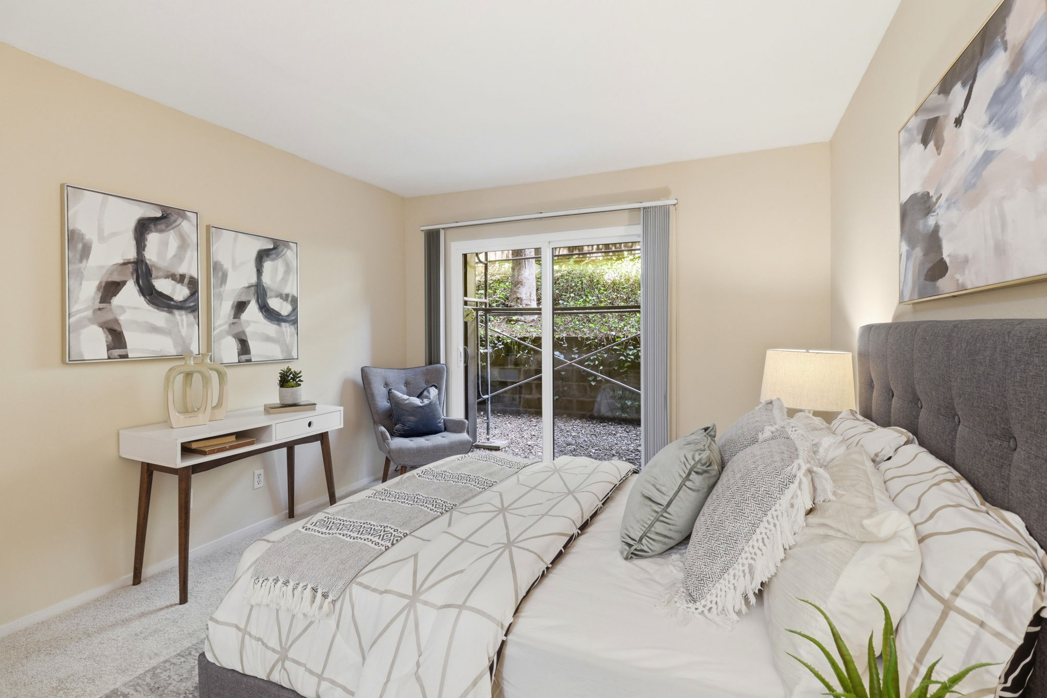  3336 Brittan Ave Unit 2 - 物件實景