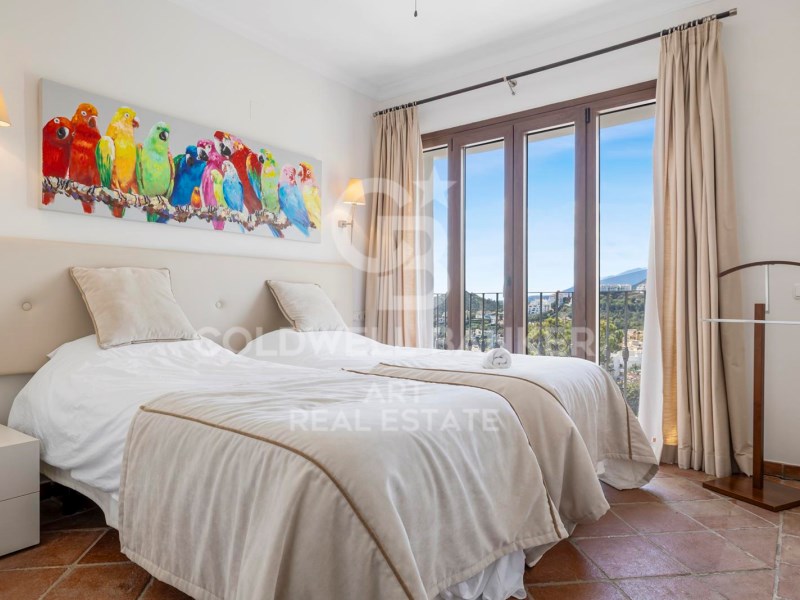 Benahavís, Andalusia, ES, 5 Bedrooms Bedrooms, ,4 BathroomsBathrooms,Residential,For Sale,1804901