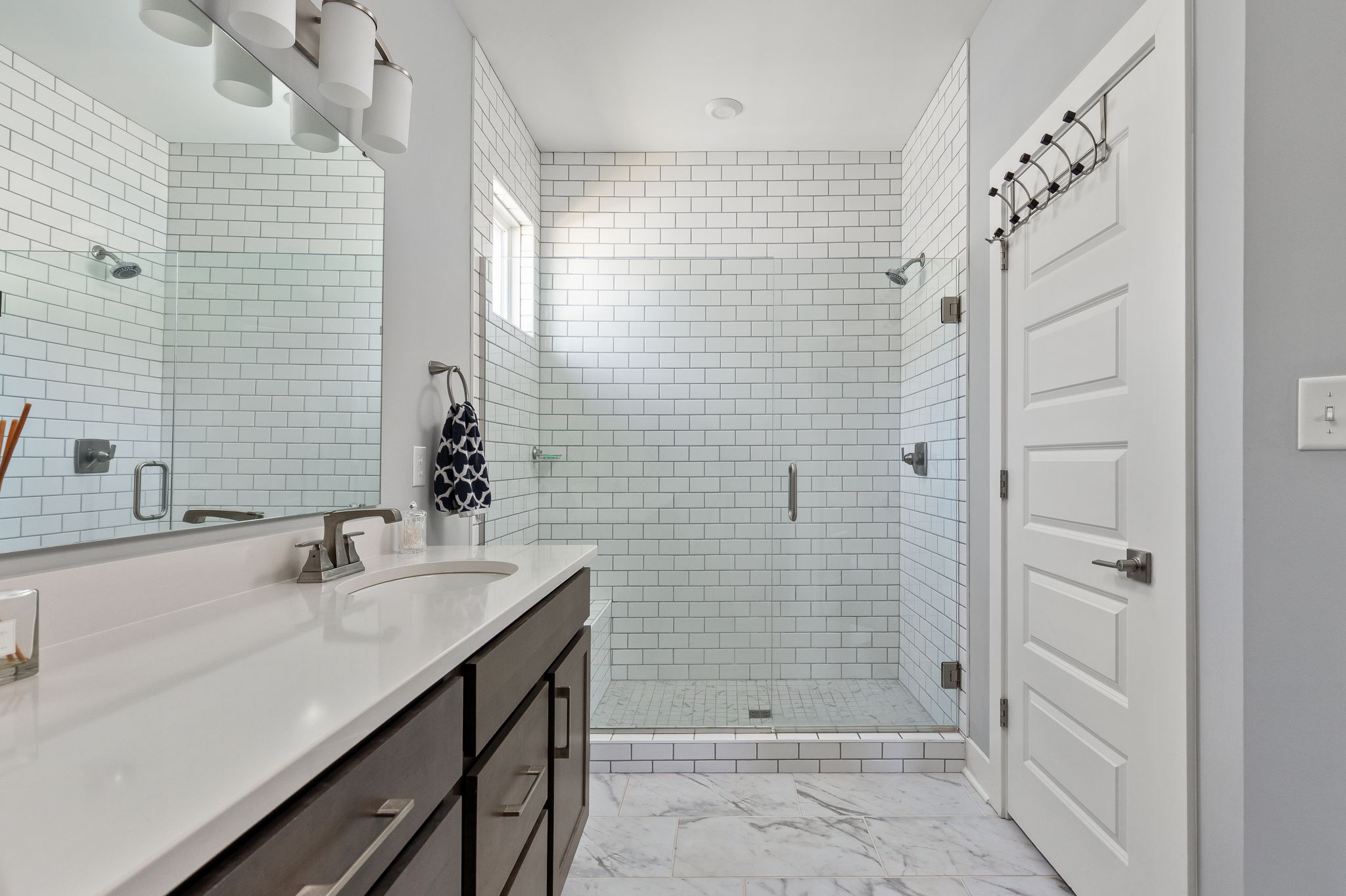 Classic Zionsville 4 Bedroom  Home Filled with Natural Light - 物件實景