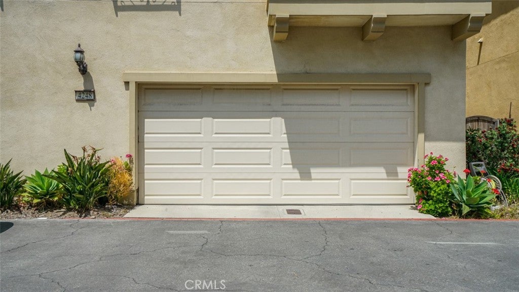 Santa Ana, California, 92703, United States, 4 Bedrooms Bedrooms, ,3 BathroomsBathrooms,Residential,For Sale,1793087