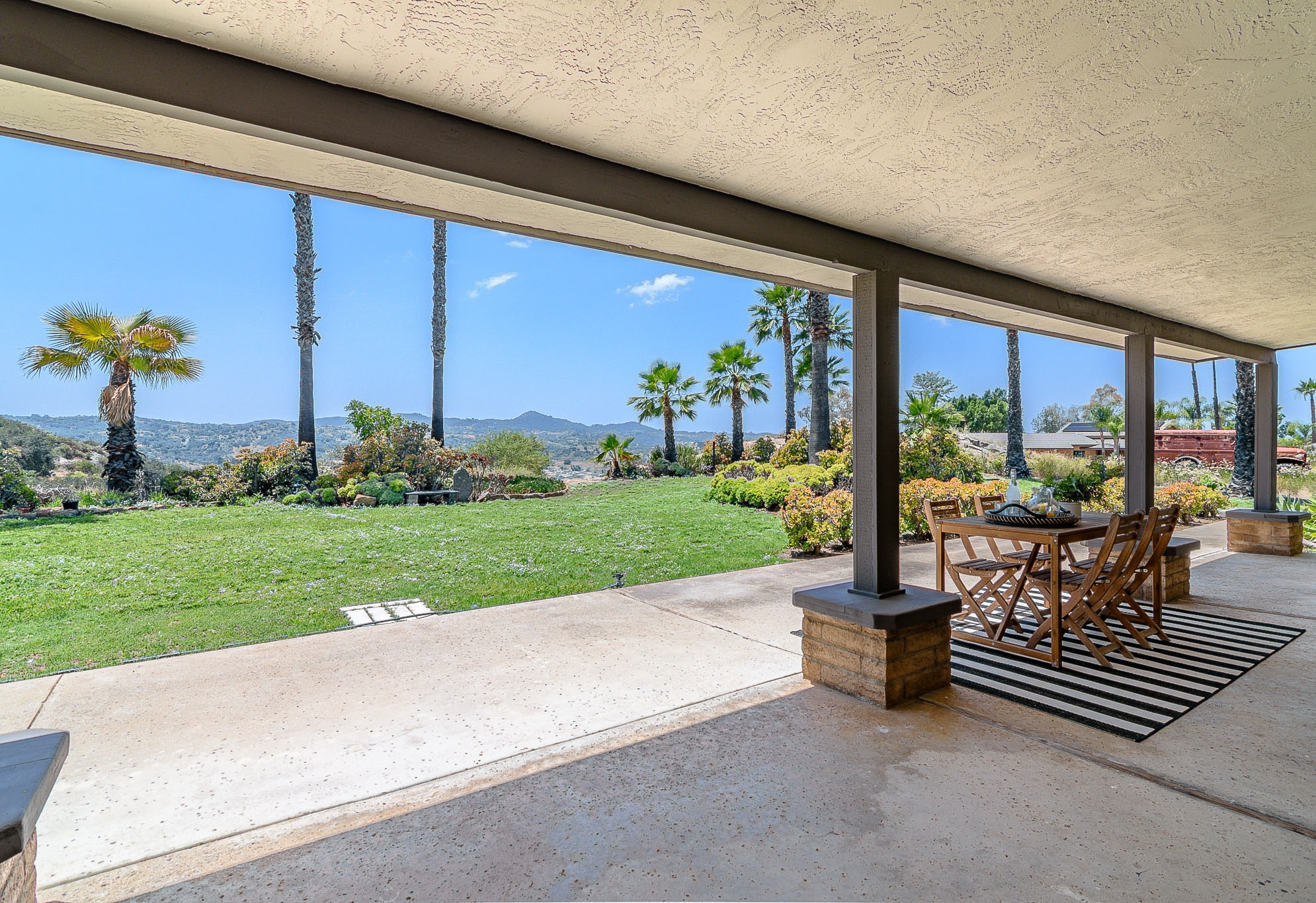  14043 Calle De Vista, Valley Center, CA 92082 - 物件實景