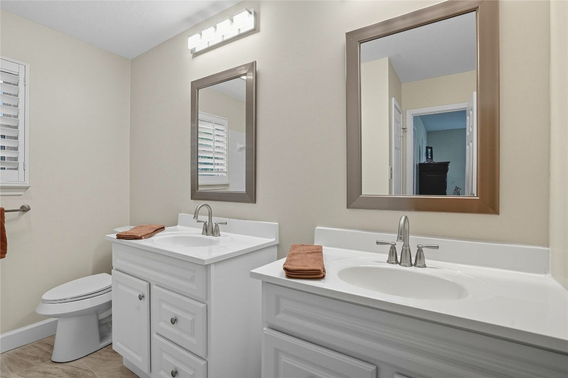 Austin, Texas, 78759, United States, 4 Bedrooms Bedrooms, ,3 BathroomsBathrooms,Residential,For Sale,1949836