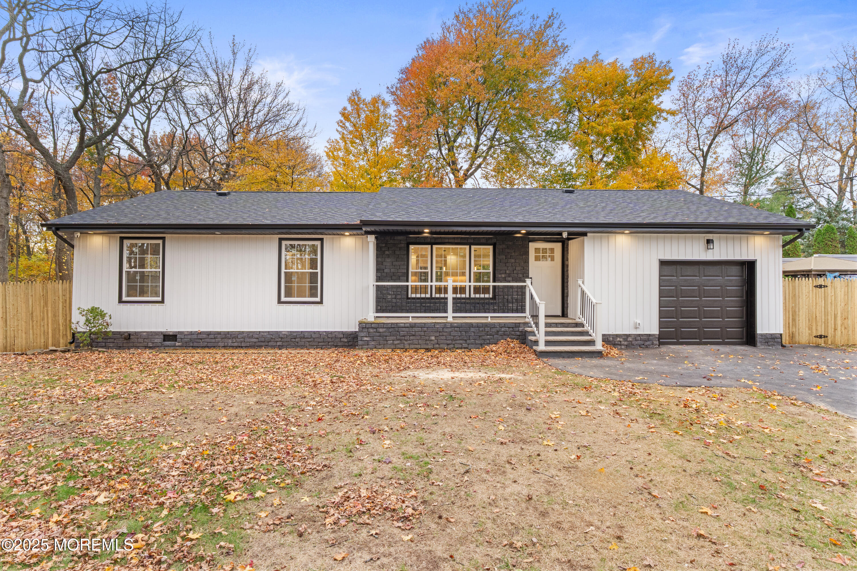 Middletown, New Jersey, 07748, United States, 3 Bedrooms Bedrooms, ,3 BathroomsBathrooms,Residential,For Sale,1987371