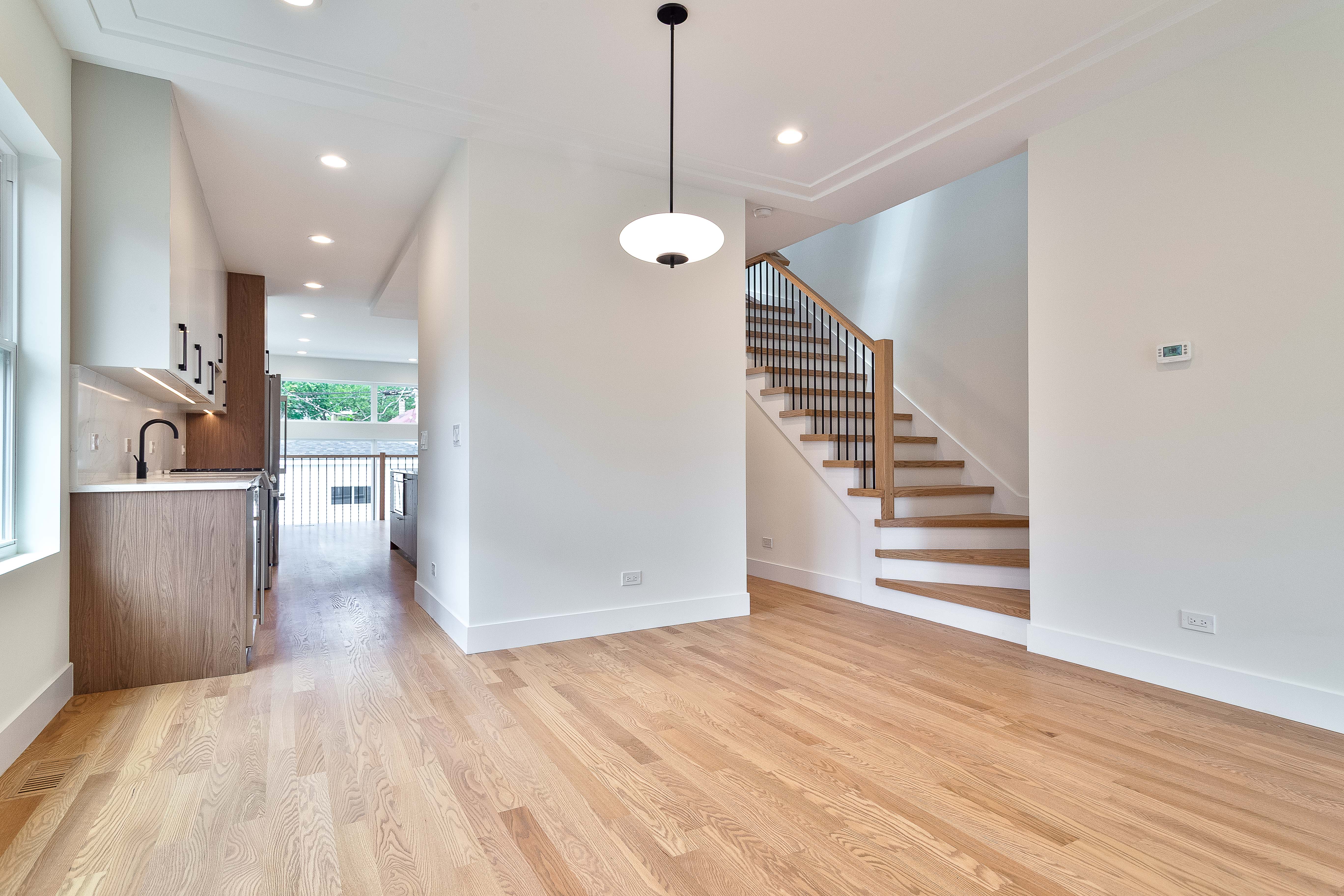  Impeccable 4 Bedroom, 3.1 Bath New Construction Single-family Home - 物件實景