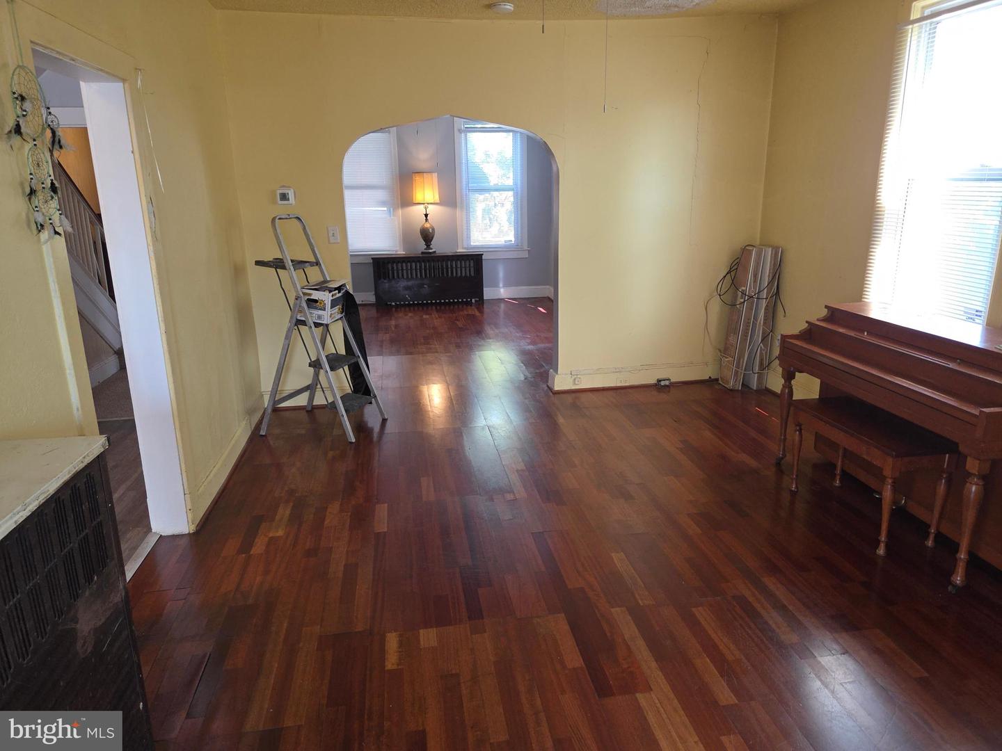 Washington, District of Columbia, 20011, United States, 4 Bedrooms Bedrooms, ,4 BathroomsBathrooms,Residential,For Sale,1919507