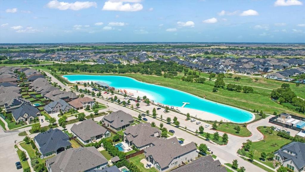 Prosper, Texas, 75078, United States, 4 Bedrooms Bedrooms, ,5 BathroomsBathrooms,Residential,For Sale,1901719