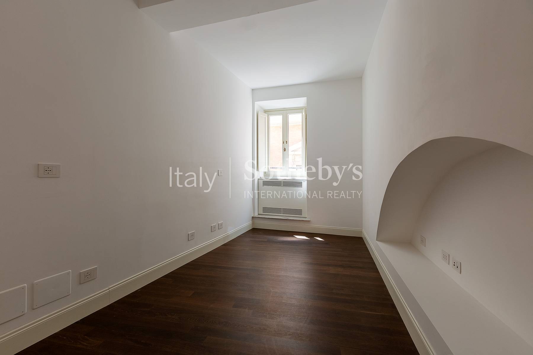  Prestigious Apartment with Terrace in the historic center - 物件實景