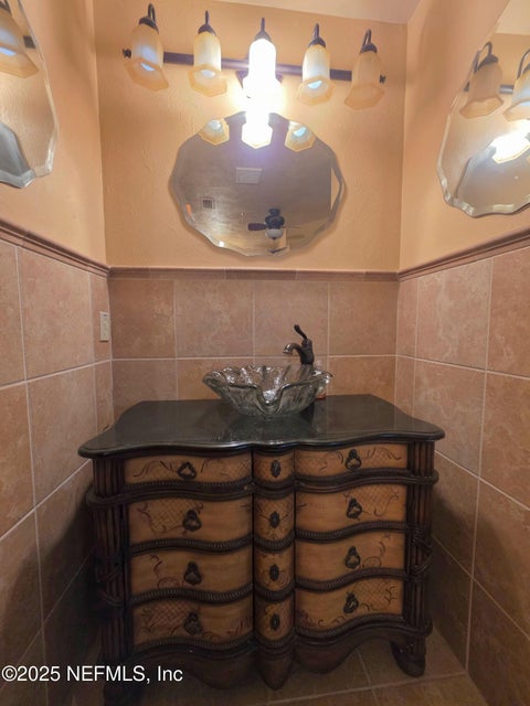 Seville, Florida, 32190, United States, 3 Bedrooms Bedrooms, ,2 BathroomsBathrooms,Residential,For Sale,2005582