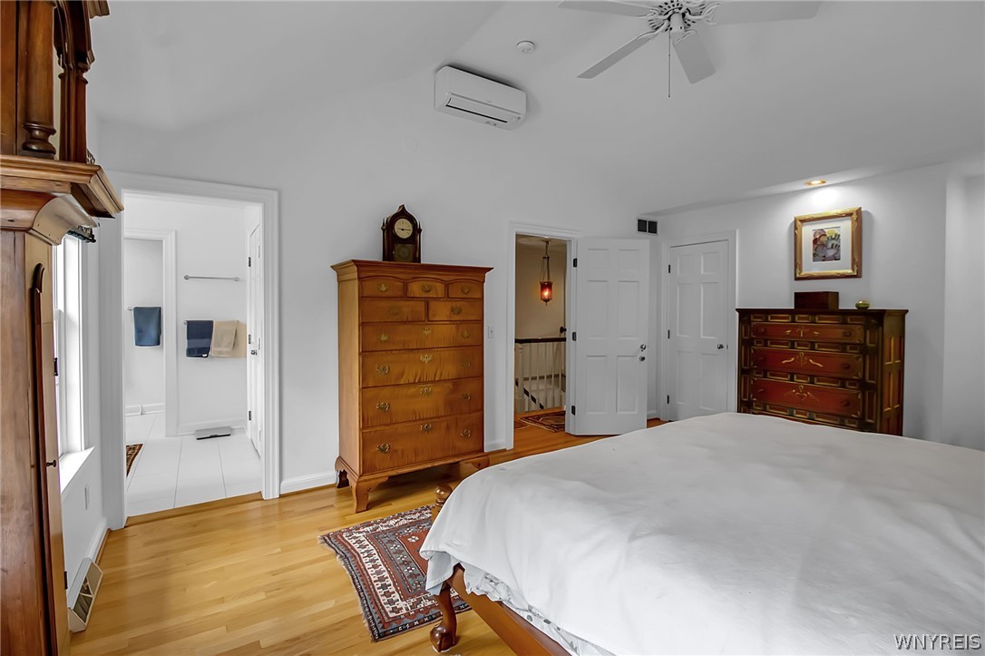 Amherst, New York, 14221, United States, 4 Bedrooms Bedrooms, ,3 BathroomsBathrooms,Residential,For Sale,2048049
