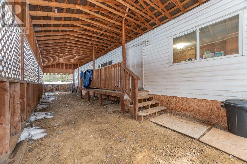 MALAKWA, British Columbia, V0E 2J0, CA, 2 Bedrooms Bedrooms, ,Residential,For Sale,1839032