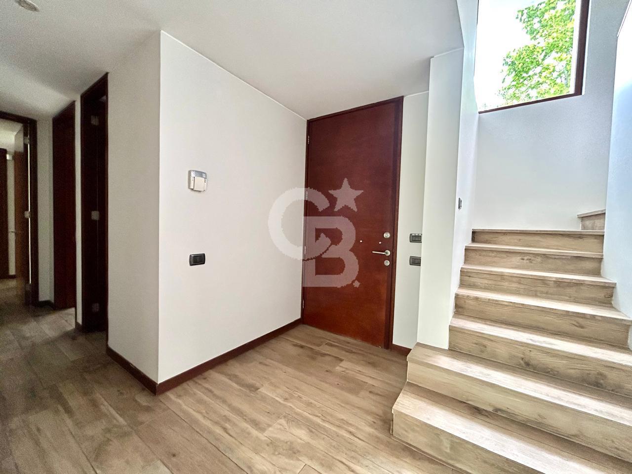 Lo Barnechea, Chile, 6 Bedrooms Bedrooms, ,5 BathroomsBathrooms,Residential,For Sale,1971656