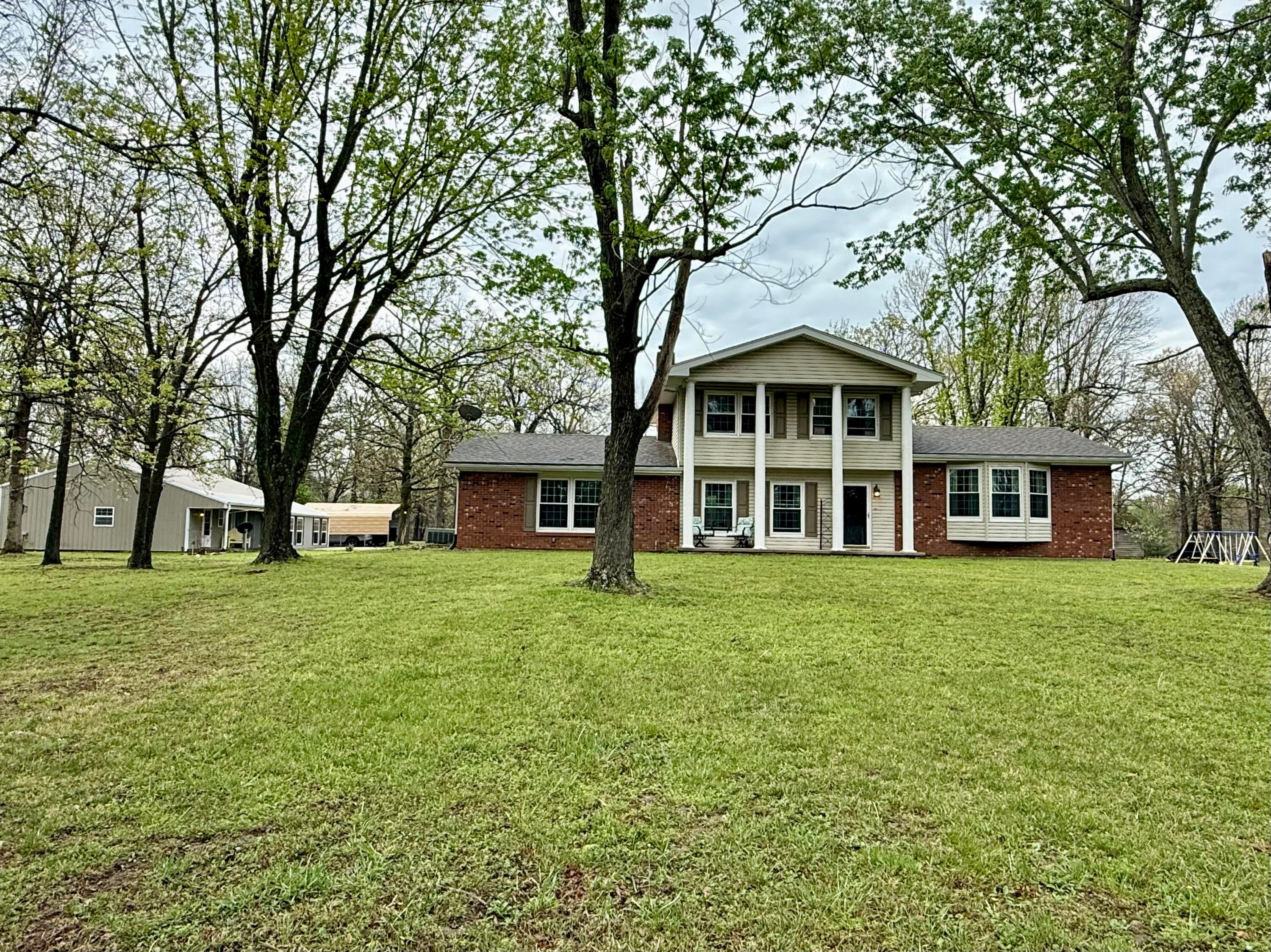 Lawrence 2227 , Verona, MO 65769