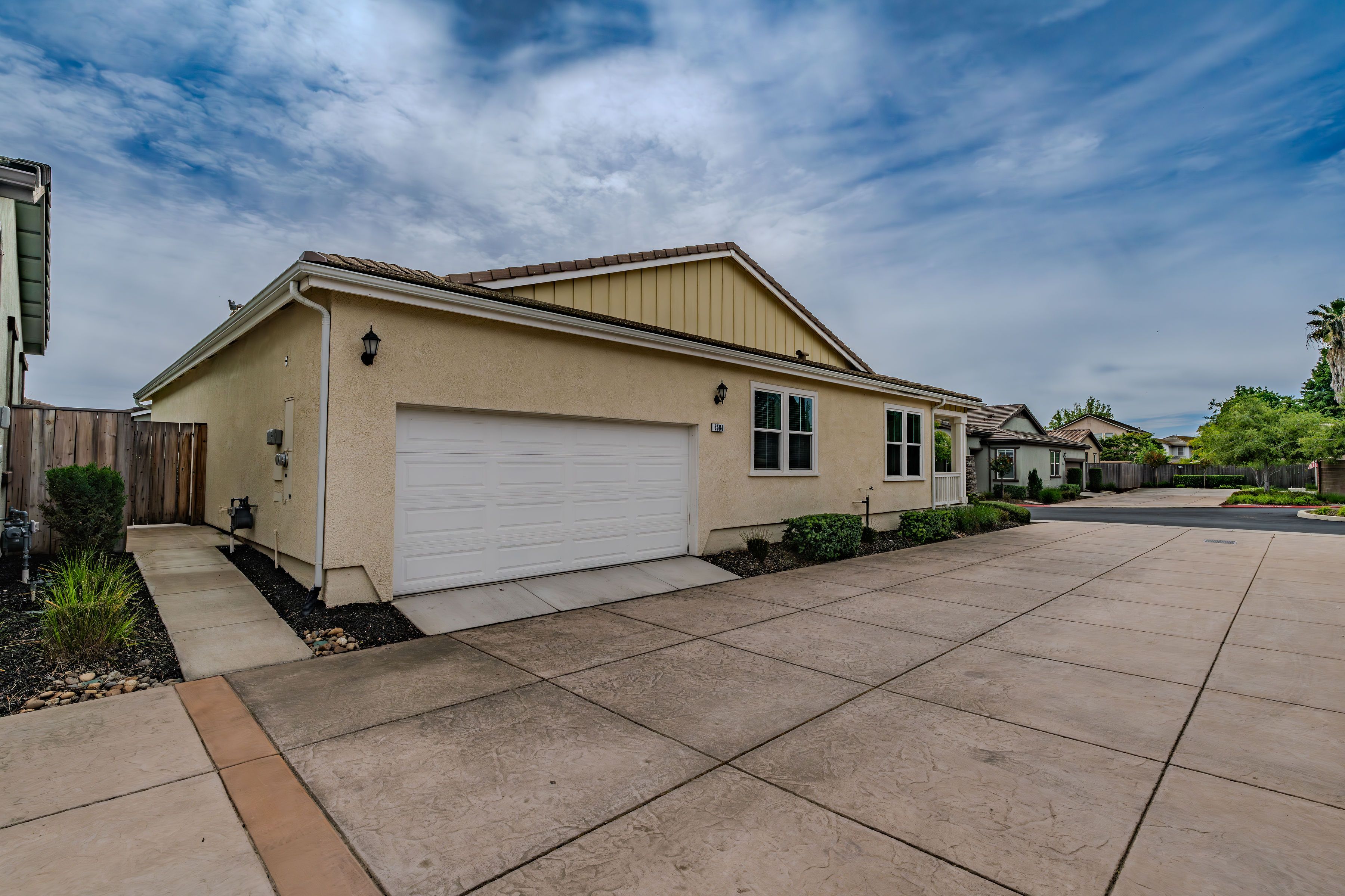  2584 Lombardy Court, Lodi, CA 95242 - 物件實景