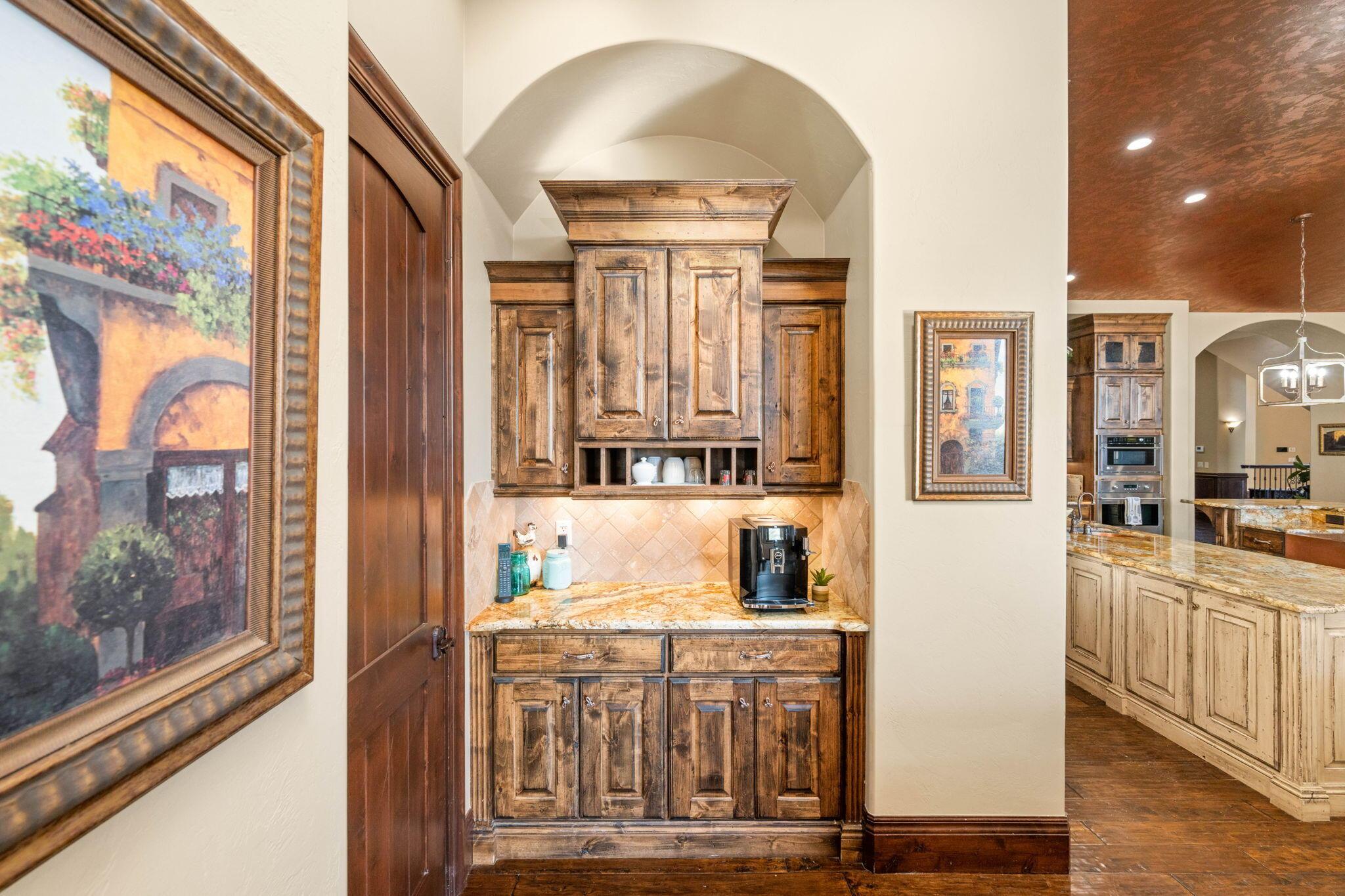 Washington, Utah, 84780, United States, 8 Bedrooms Bedrooms, ,9 BathroomsBathrooms,Residential,For Sale,1988893