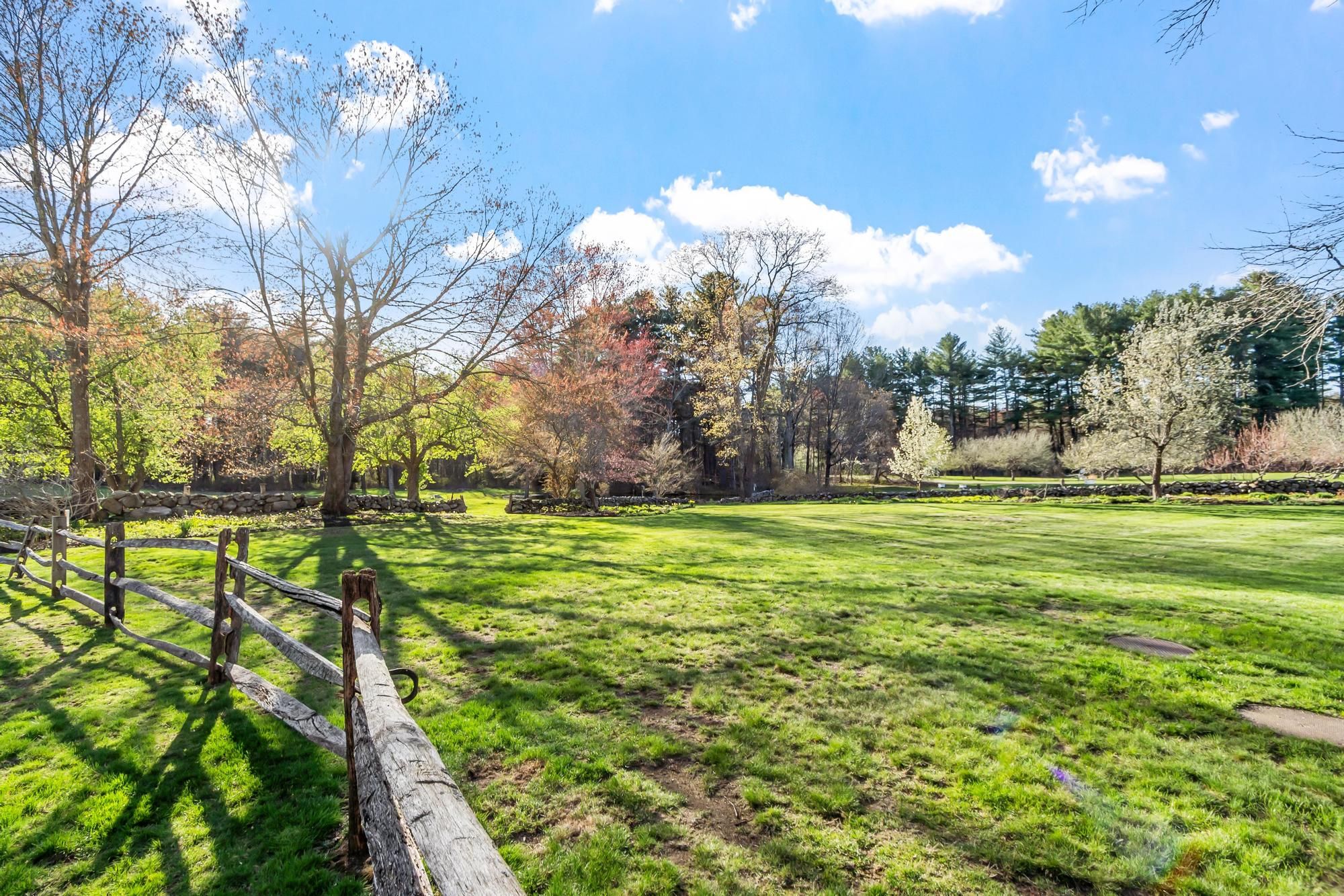  322 West Street, Carlisle, MA 01741 - 物件實景