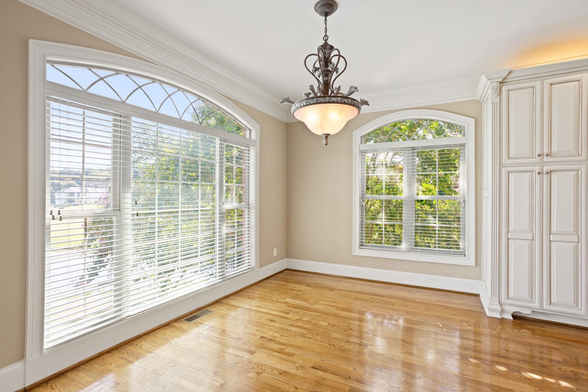 Inman, South Carolina, 29349, United States, 3 Bedrooms Bedrooms, ,5 BathroomsBathrooms,Residential,For Sale,1930176