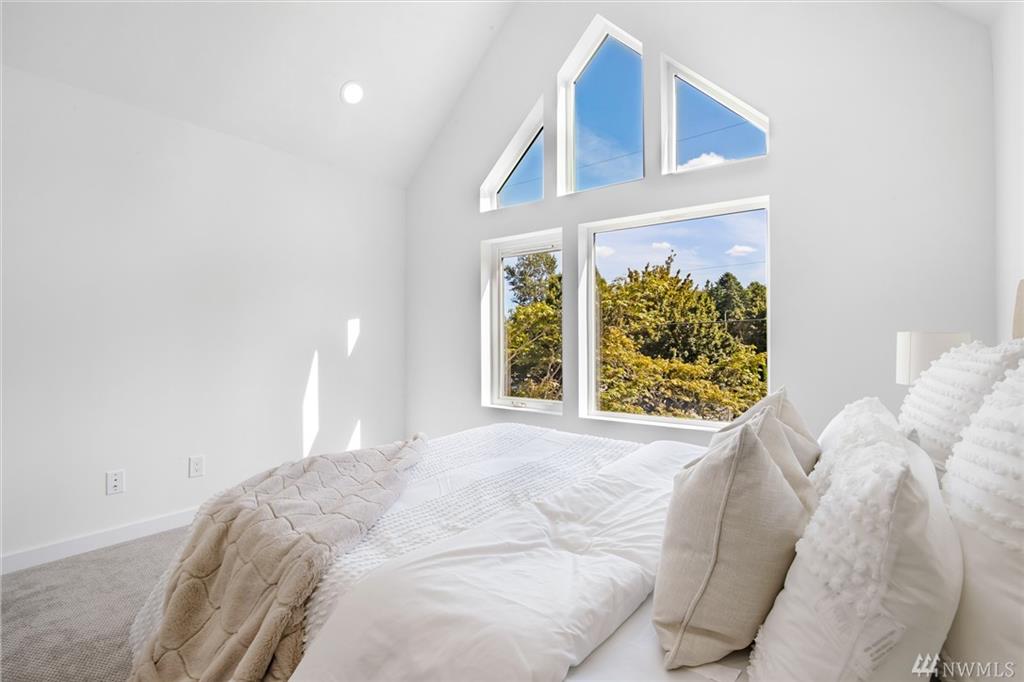 1058 S Cloverdale St B, Seattle, Washington, 98108, United States, 4 Bedrooms Bedrooms, ,2 BathroomsBathrooms,Residential,For Sale,1058 S Cloverdale St B,1434327