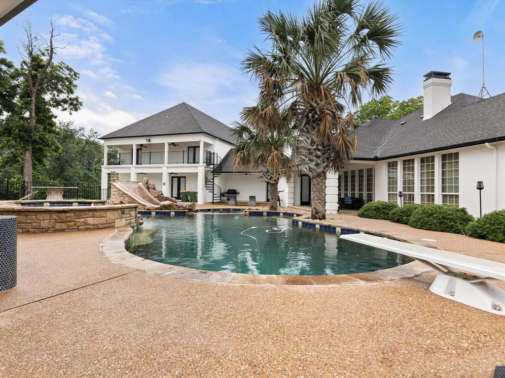 Italy, Texas, 76651, United States, 8 Bedrooms Bedrooms, ,6 BathroomsBathrooms,Residential,For Sale,1975477