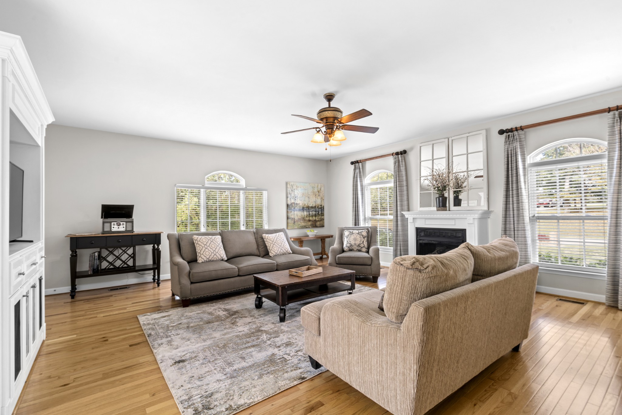  1031 Ridglea Dr, Burns, TN, 37029 - 物件實景
