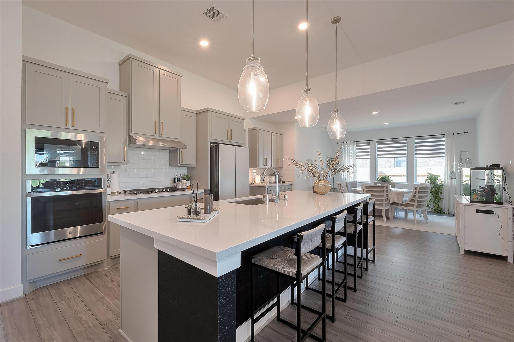 Katy, Texas, 77493, United States, 4 Bedrooms Bedrooms, ,3 BathroomsBathrooms,Residential,For Sale,1921251