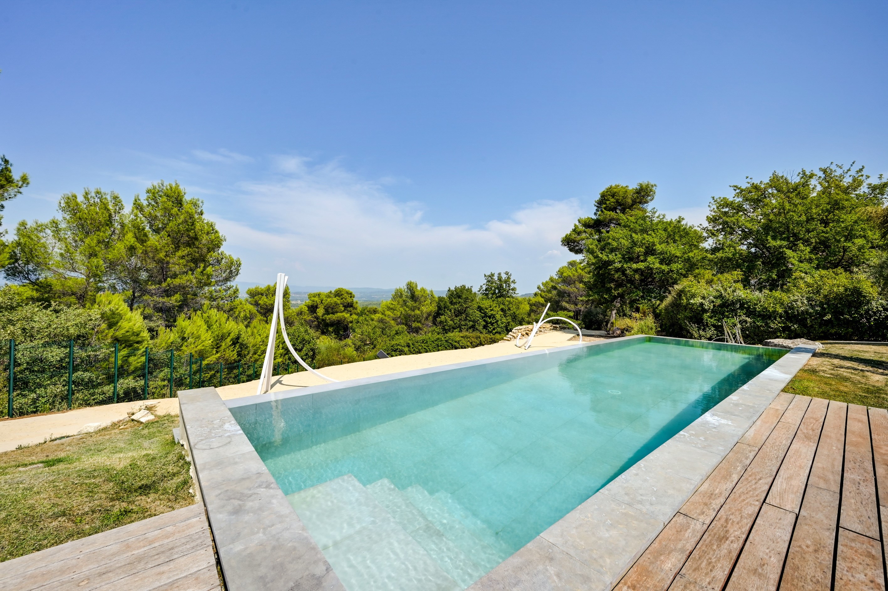  contemporary villa in absolute calm and with a dominant view - 物件實景
