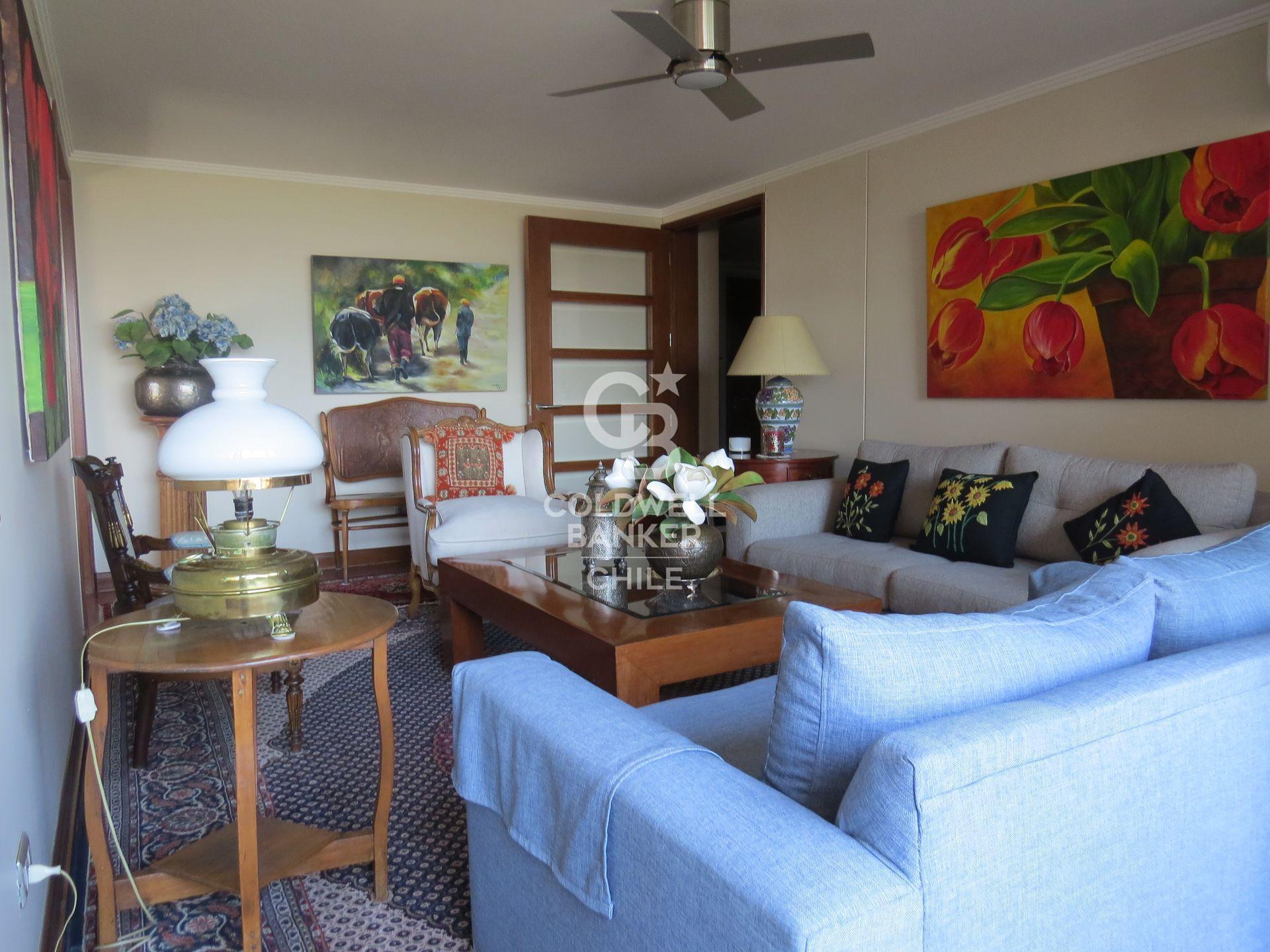 Las Condes, Chile, 3 Bedrooms Bedrooms, ,4 BathroomsBathrooms,Residential,For Sale,1877338