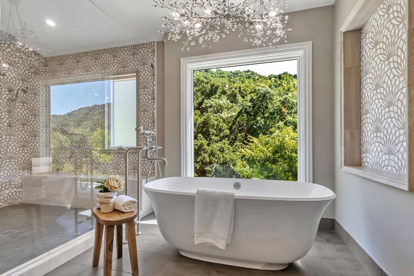 Los Gatos, California, 95032, United States, 8 Bedrooms Bedrooms, ,11 BathroomsBathrooms,Residential,For Sale,1855941
