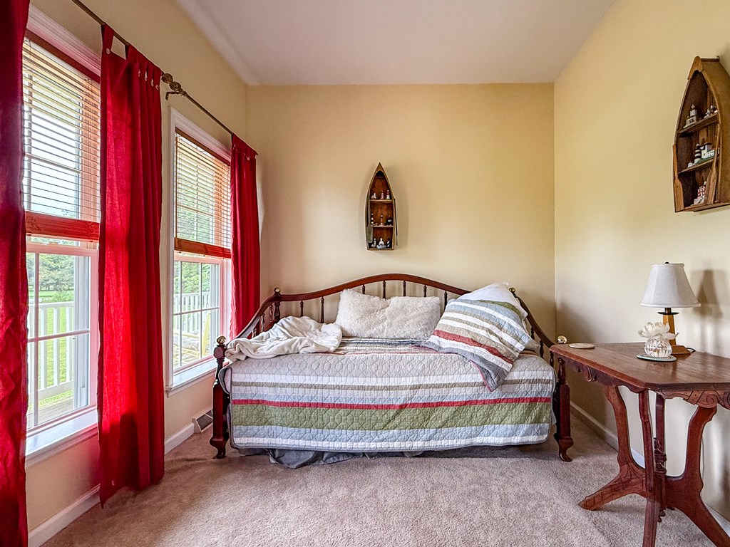 Craddockville, Virginia, 23341, United States, 4 Bedrooms Bedrooms, ,3 BathroomsBathrooms,Residential,For Sale,1891575