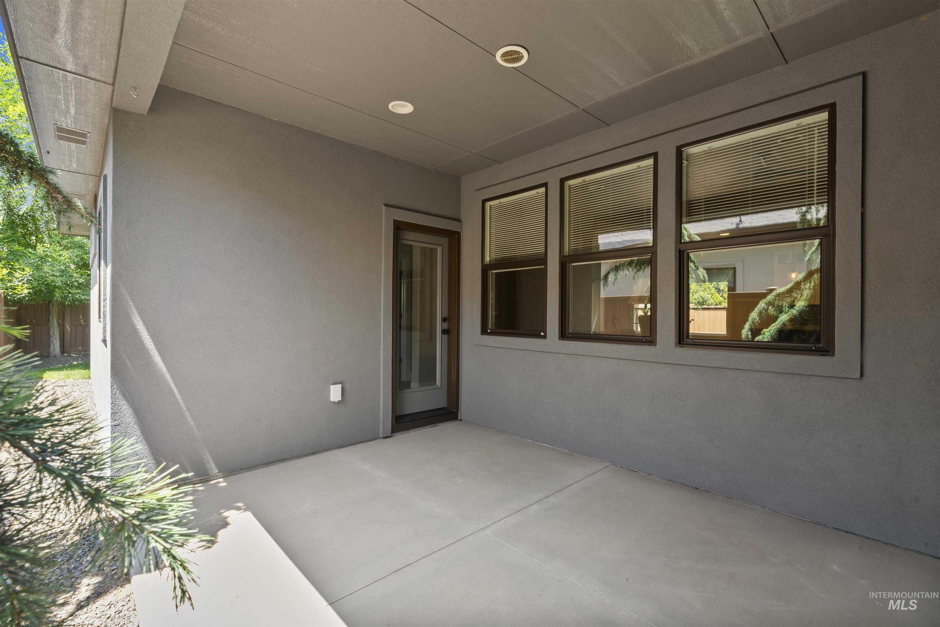 Meridian, Idaho, 83646, United States, 3 Bedrooms Bedrooms, ,2 BathroomsBathrooms,Residential,For Sale,1847600