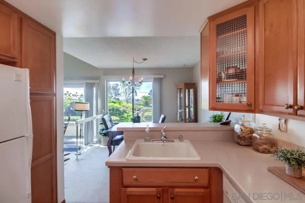 La Mesa, California, 91942, United States, 2 Bedrooms Bedrooms, ,1 BathroomBathrooms,Residential,For Sale,1973121