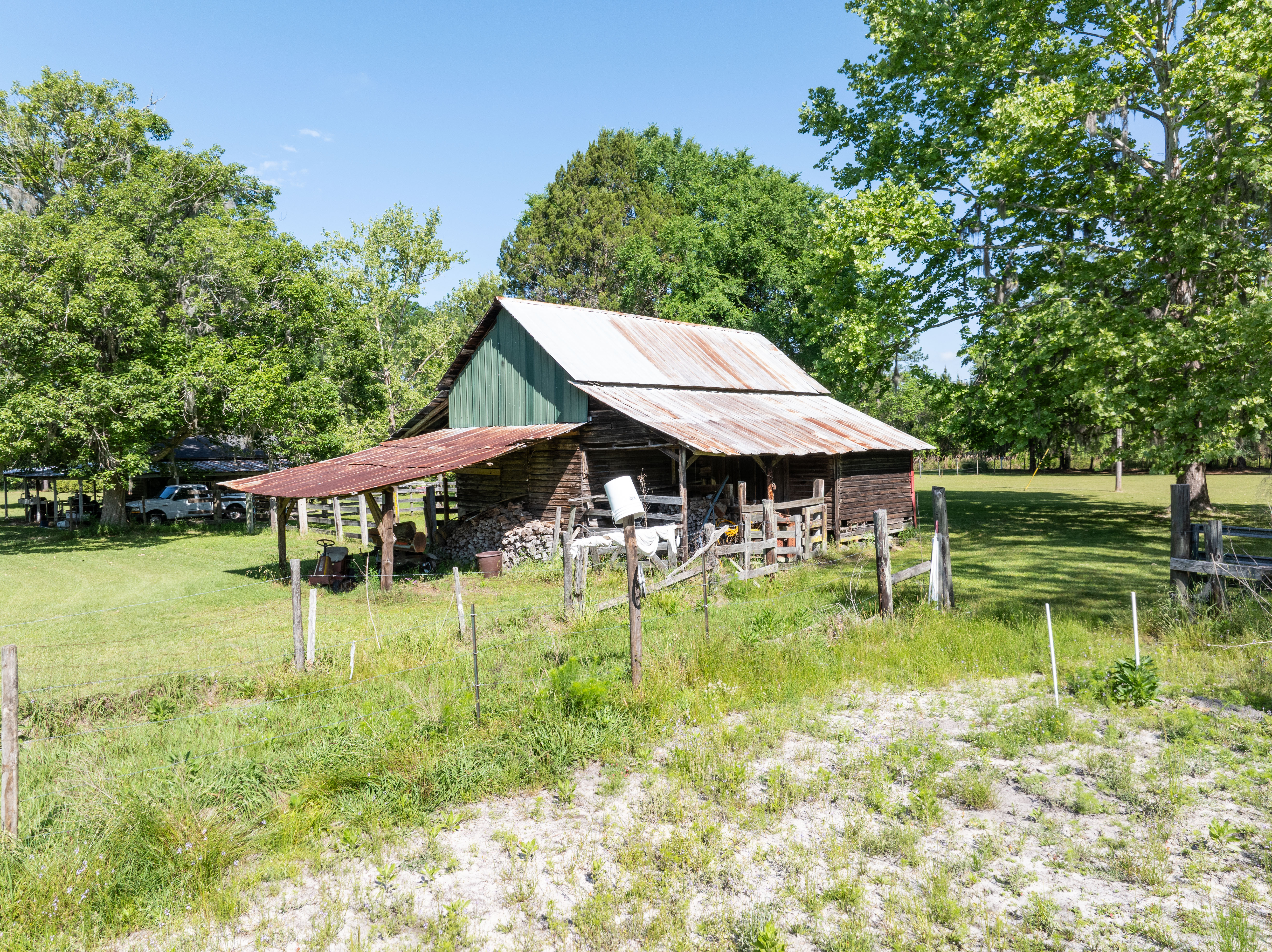 Lake City, Florida, 32025, United States, 3 Bedrooms Bedrooms, ,2 BathroomsBathrooms,Residential,For Sale,1737016