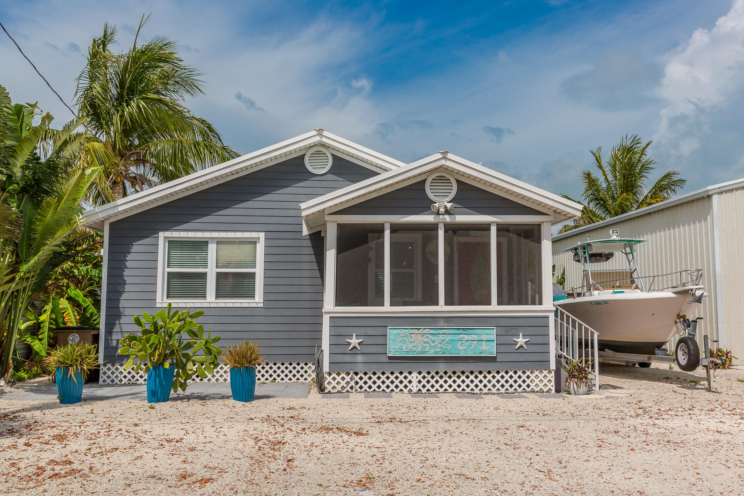 MARATHON, Florida, 33050, United States, 2 Bedrooms Bedrooms, ,1 BathroomBathrooms,Residential,For Sale,1771071