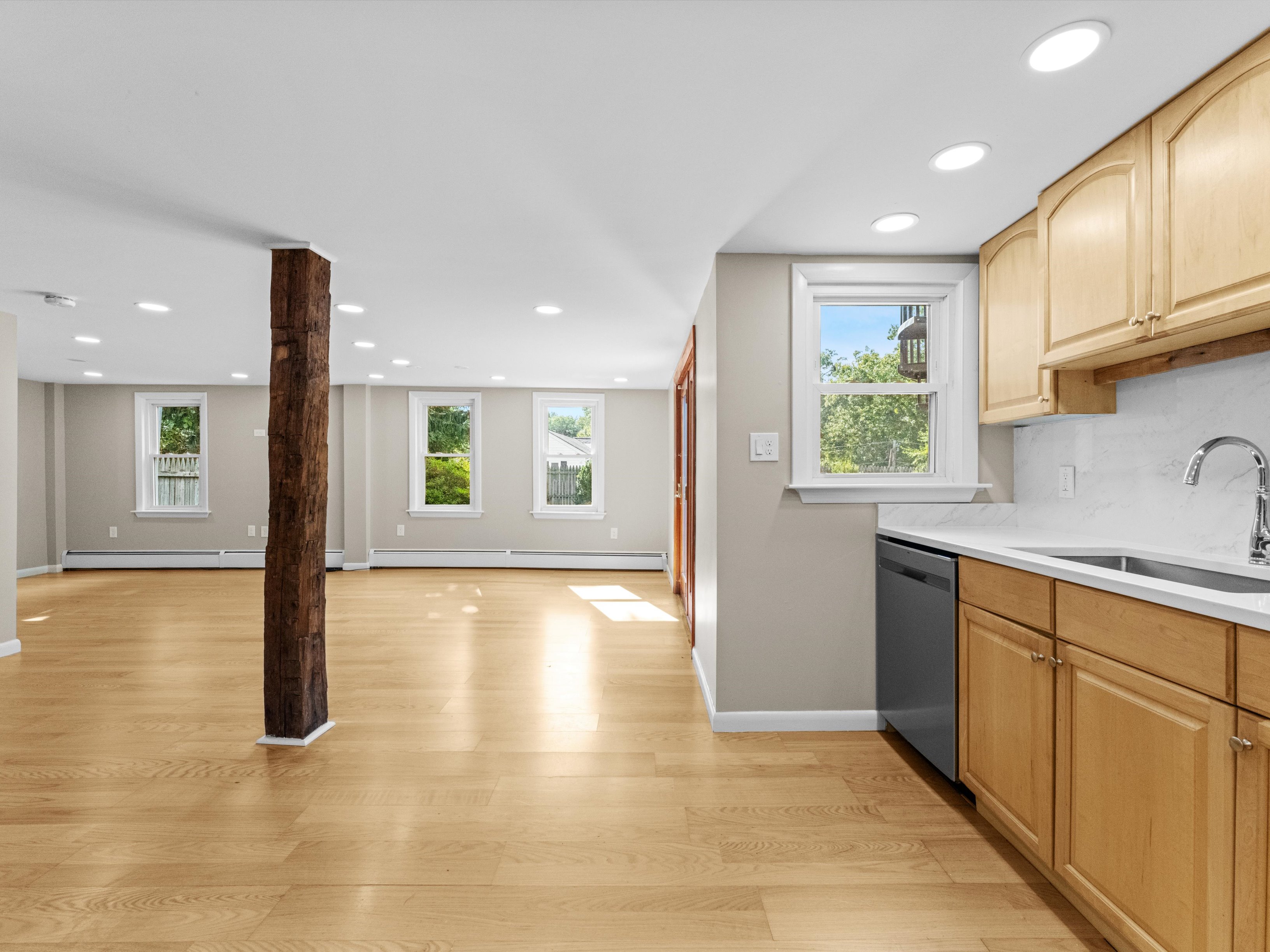 82 Boston Road, Sutton, MA 01590 - 物件實景
