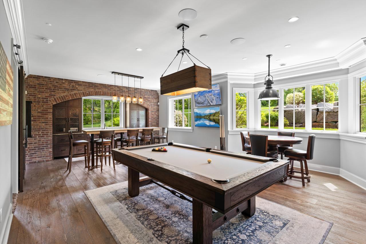 Sunfish Lake, Minnesota, 55118, United States, 5 Bedrooms Bedrooms, ,5 BathroomsBathrooms,Residential,For Sale,1934528