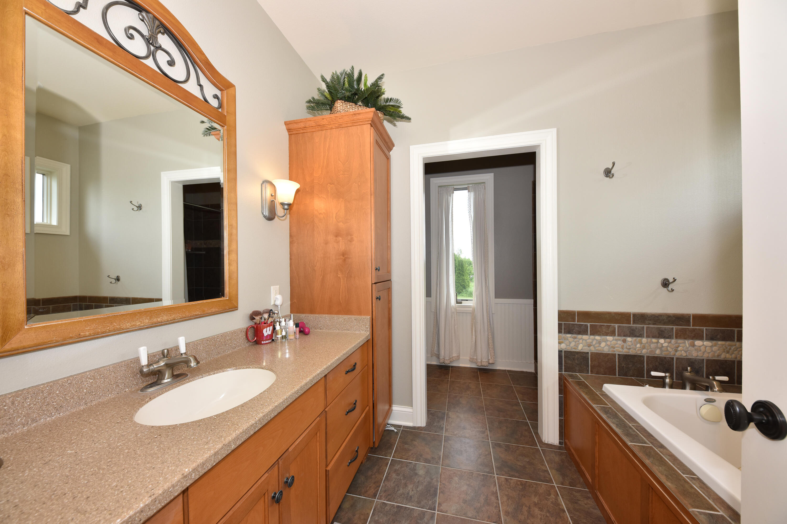 Cedar Grove, Wisconsin, 53013, United States, 3 Bedrooms Bedrooms, ,3 BathroomsBathrooms,Residential,For Sale,1967811