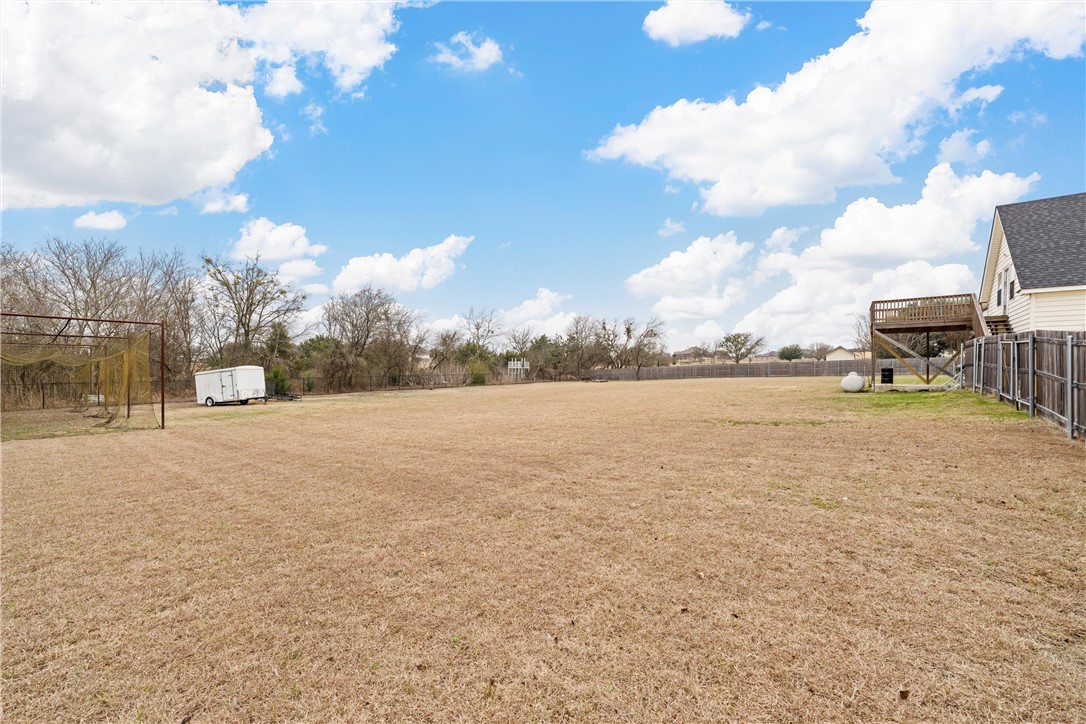 Lorena, Texas, 76655, United States, 5 Bedrooms Bedrooms, ,5 BathroomsBathrooms,Residential,For Sale,1906536
