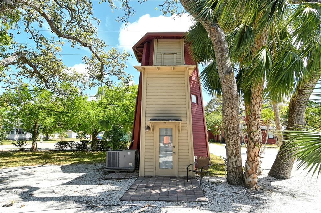 Sarasota, Florida, 34236, United States, 3 Bedrooms Bedrooms, ,3 BathroomsBathrooms,Residential,For Sale,1743279
