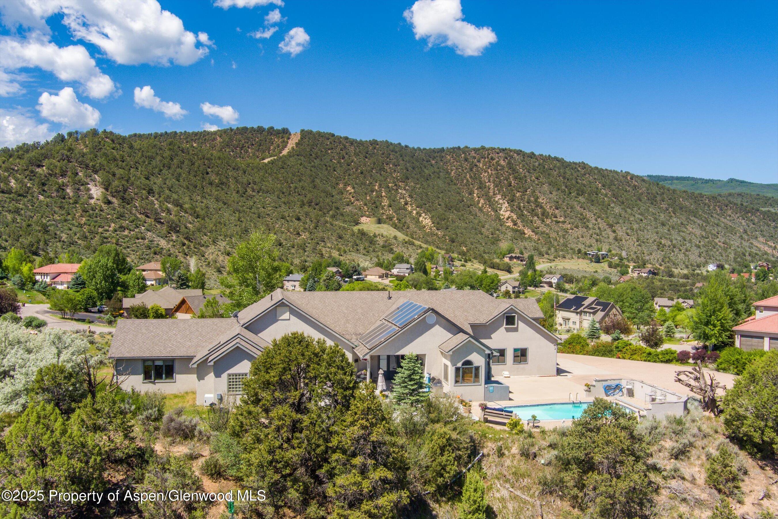 Glenwood Springs, Colorado, 81601, United States, 4 Bedrooms Bedrooms, ,5 BathroomsBathrooms,Residential,For Sale,1804908