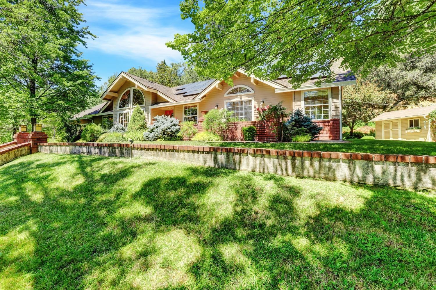 Grass Valley, California, 95949, United States, 3 Bedrooms Bedrooms, ,3 BathroomsBathrooms,Residential,For Sale,1825193