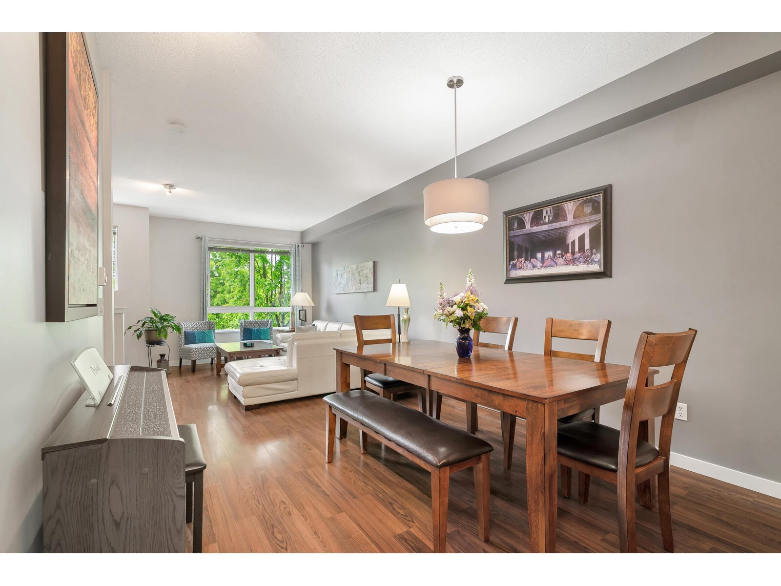 SURREY, British Columbia, V3Z 1P4, CA, 2 Bedrooms Bedrooms, ,2 BathroomsBathrooms,Residential,For Sale,1950245