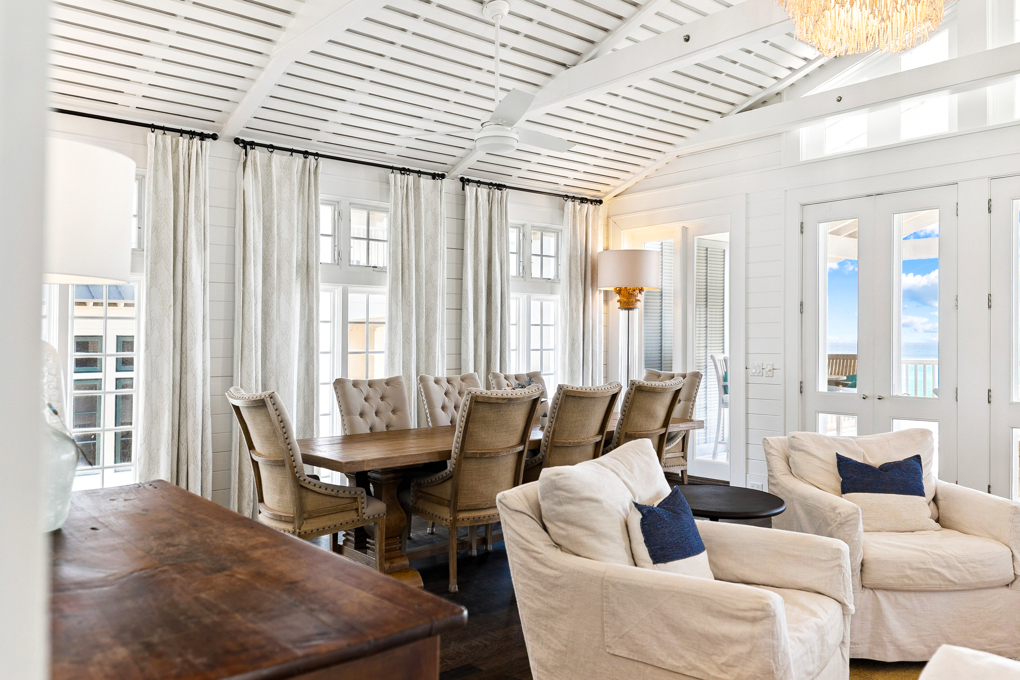  An Iconic Seaside Beach Retreat with Panoramic Gulf Views - 物件實景