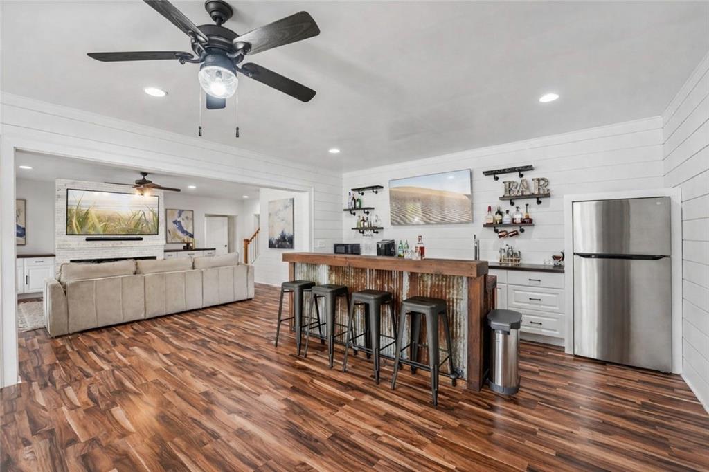 Canton, Georgia, 30115, United States, 6 Bedrooms Bedrooms, ,6 BathroomsBathrooms,Residential,For Sale,2008804