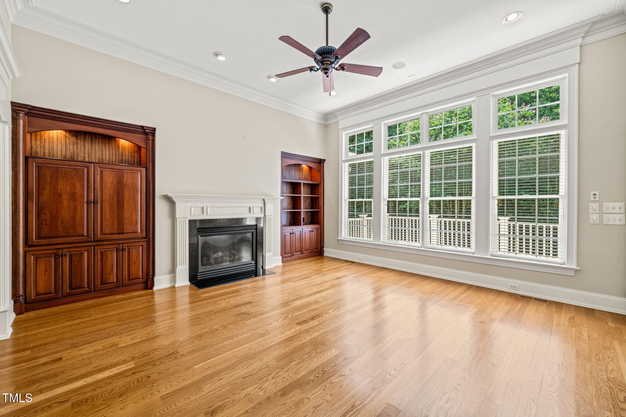 Raleigh, North Carolina, 27603, United States, 4 Bedrooms Bedrooms, ,4 BathroomsBathrooms,Residential,For Sale,1847413