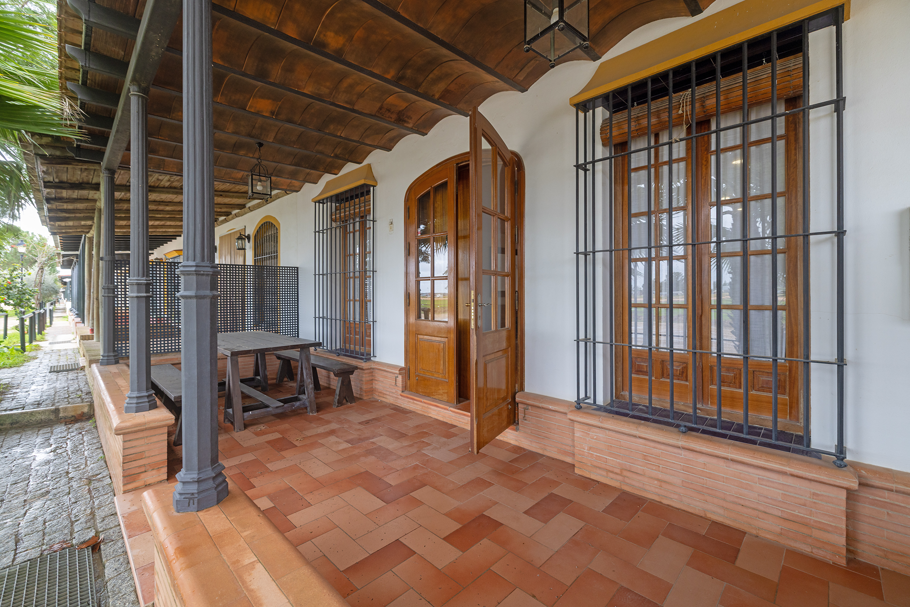  Detached home with character and equestrian area in El Rocío - 物件實景
