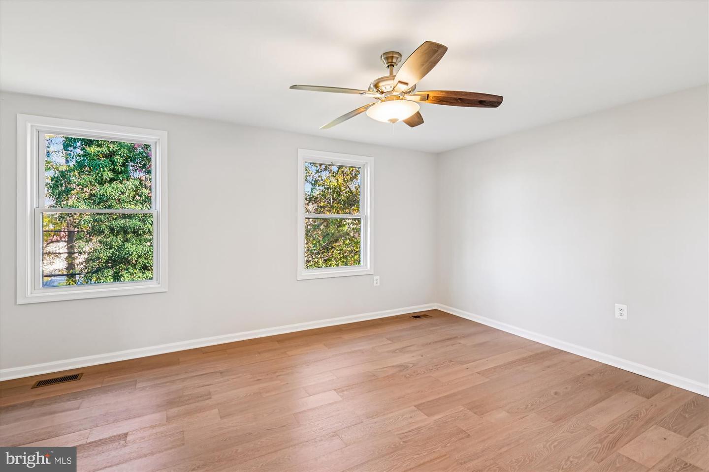 Riva, Maryland, 21140, United States, 4 Bedrooms Bedrooms, ,3 BathroomsBathrooms,Residential,For Sale,1993297