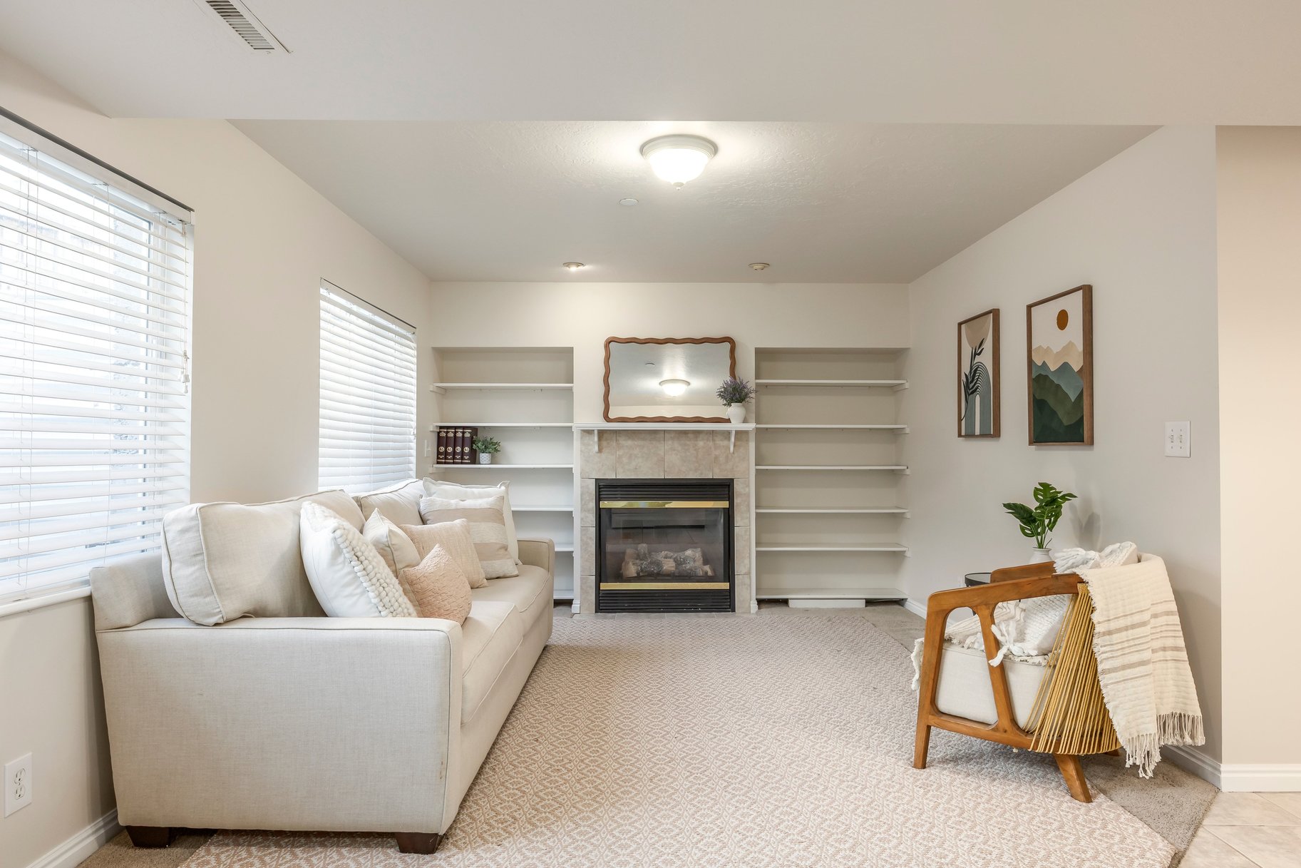  Quiet Cul De Sac & Life Above the City - 物件實景