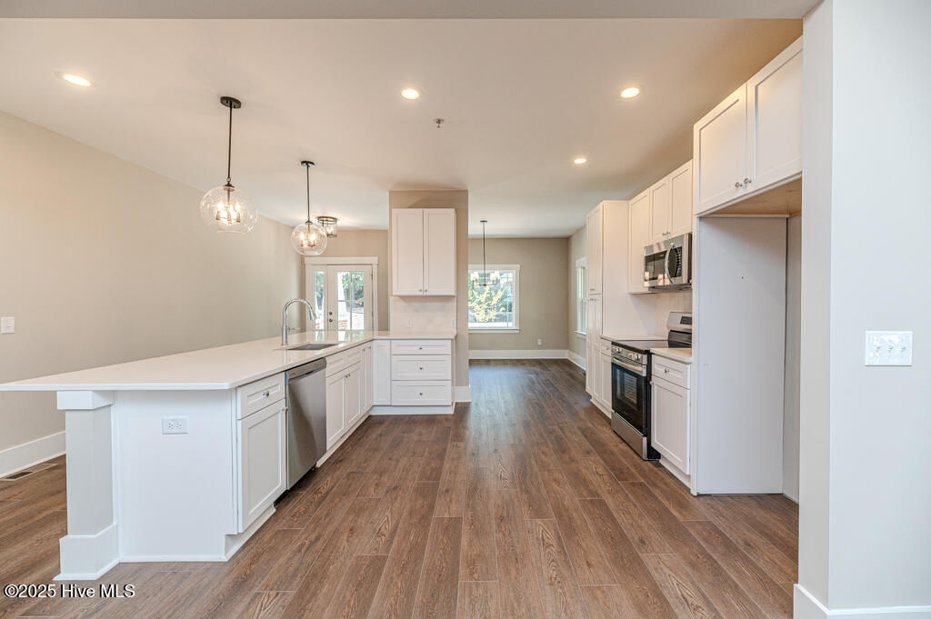 Pinehurst, North Carolina, 28374, United States, 4 Bedrooms Bedrooms, ,4 BathroomsBathrooms,Residential,For Sale,1895697