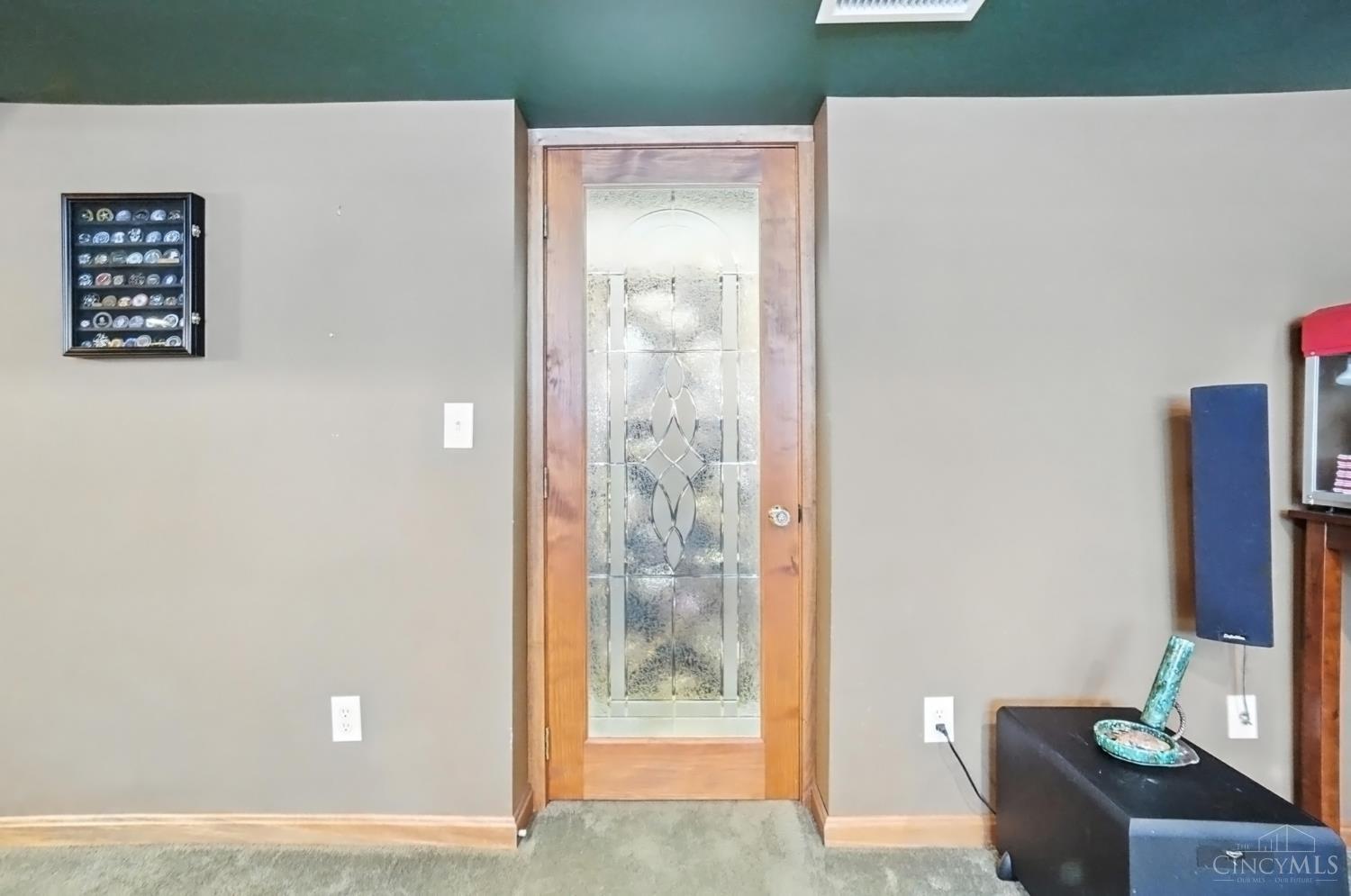 Turtle Creek Twp, Ohio, 45036, United States, 3 Bedrooms Bedrooms, ,4 BathroomsBathrooms,Residential,For Sale,1885358