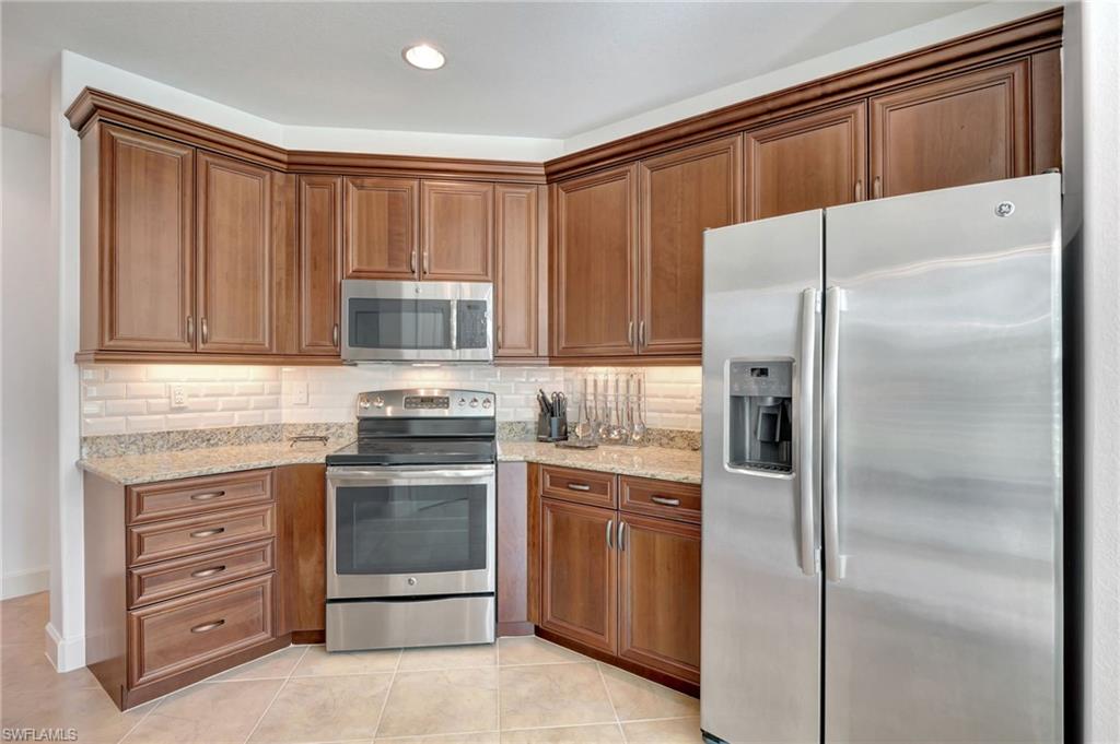 8060 Players Cove Dr Unit 101, Naples, Florida, 34113, United States, 3 Bedrooms Bedrooms, ,3 BathroomsBathrooms,Residential,For Sale,8060 Players Cove Dr Unit 101,1676870